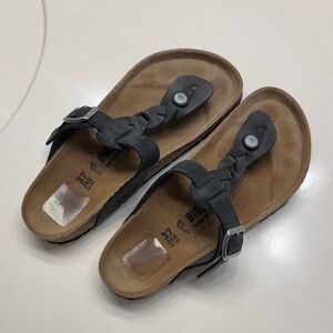 Birkenstock Black Gizeh Sandals